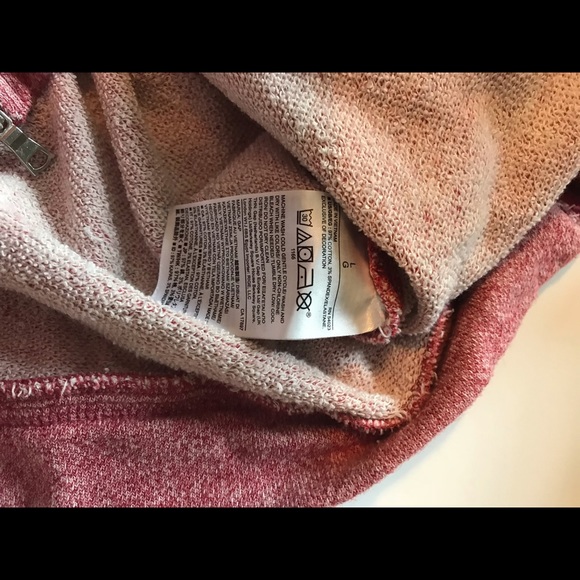 GAP marled red zip side top - Picture 4 of 5